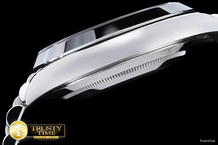 0202 RDD0203 – DayDate 40mm EasyMatch 669